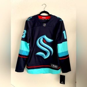 FINAL SALE: MOVING TO CONSIGNMENT, NWT Seattle Kraken Jersey (Tanev #13)